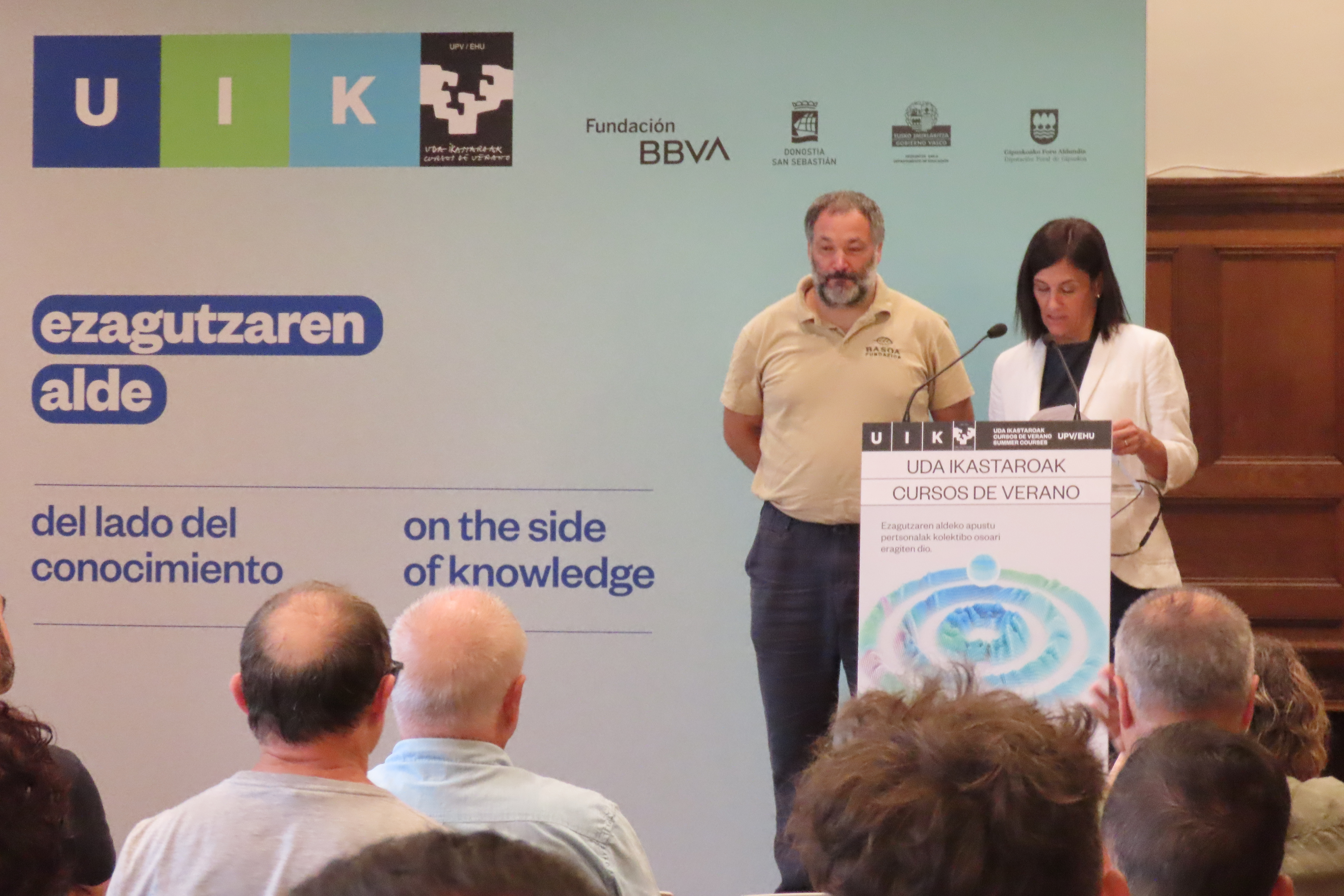 Leire Salaberria Isasi y Aitor Onaindia Bereziartua